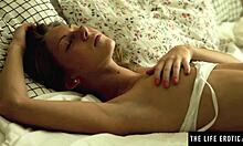 watch this pretty teen 18+ fingering her tight pussy 😍