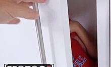 Blonde Kitten Oils Herself In Homemade Masturbation Babe Scene