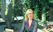 irina et ses gros seins samuse avec une bite