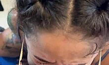 Gue nyelinap ngewe tetangga di tengah workout