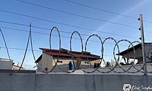 no one around to fuck, so i grabbed my sex machine and stuffed the whole cock in my tight pussy