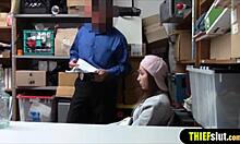 Sevimli Rus 18+ Genç Hırsız Garajda Sert Ceza Alıyor 😏