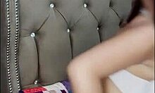 mujer, you masturbating till squirting?