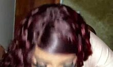 La madrastra más sexy de la historia se folla a su hijastro sin que su marido se dé cuenta!