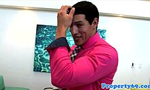 realtor babe sucks client on couch before drilling