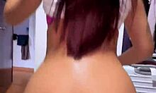 Mi hermanastra culona llega viaje recibo montando verga leche boca