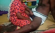 Indian Aunty Screams While Fucking Her Boyfriend!