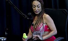 What fetishes does belinha baracho reveal?