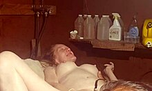 eating and fucking on washing machine again