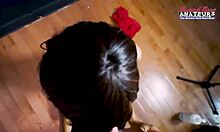 Mujer tímida inocente no le gusta coger con la luz prendida pero luego de estar ella muy caliente recibe sexo duro que la hace gritar y gemir