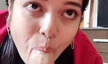 A debora prado chupando meu pau pela manh� � a melhor forma de receber bom dia