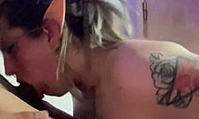 Dulce Pibe con Turca de Tetas Grandes en Halloween