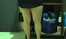 grabo a mi madrastra flashing big tits