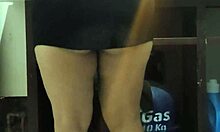 grabo a mi madrastra flashing big tits