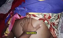 Dando meu pau de presente pra minha meia irmã da bunda grande