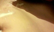 Hey, watch this novinho gozando all over! 😏