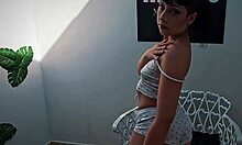 innocent nymph masturbates and leaves pervert hard 😈