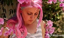 pink haired yanks babe zahra toying her pussy