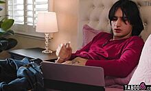 Fanger kæreste der onanerer med kondom når han kunne gå rå med mig