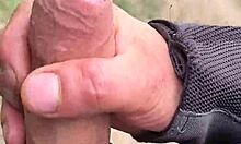 Masturbating Outdoor While Ladies Watch