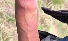 Masturbating Outdoor While Ladies Watch