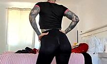 Look at this milf's big tits through leggings