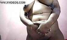 indian hottie shows off gorgeous curvy body in amateur homemade