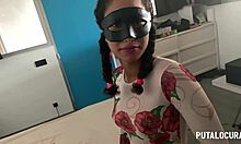 Putalocura - Latina Culona Morena Luna Dark Follando Muy Duro en Trío Morboso