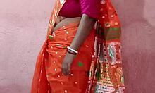 Beautiful Curvy Indian Woman In Saree Part 2