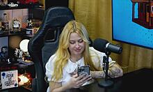 Nymphet Viamms Evaluates Ruan's Cock in Casting and Gives Good Grade