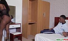 African sexy ebony babe seduces with her pussy