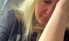 Vi Um Vizinho Me Olhando Fiquei Com Tesao E Chamei O Corno Do Meu Marido Pra Chupar Ele Enquanto O Vizinho Me Olha Qui Delicia