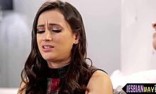 Glamorous lesbian babe tribs her girlfriend outdoors passionately