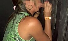 Belinha เล่นแรงกับควยยักษ์ของนักสร้างกล้ามเนื้อในคลับสวิง