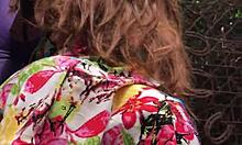 Ensino Minha Meia-Irmã A Brincar No Celular Enquanto A Faço Sentir Meu Pau Enorme?