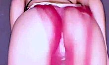 Bonneyuwu Dances Seductively In Leia Star Wars Cosplay Costume