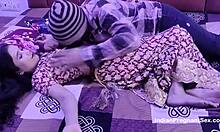 بابهي هندية مسلمة جميلة تُنيك بقسوة من قبل ديفار