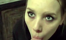 They flashed in public then she gave a blowjob. Blonde couple had moaning orgasmic sex outdoors at the hotel