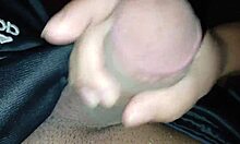 Que Rico Se Ve El Semen De Mi Novio Cuando Le Hago La Paja