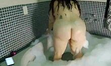 vivi guedez licks and rides rough in motel voyeur