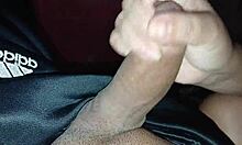 Que Rico Se Ve El Semen De Mi Novio Cuando Le Hago La Paja