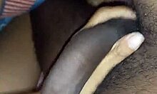 Joven Blaca De Coño Virgen Tomando Enorme Polla Negra Del Amigo