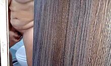 Veo A Mi Madrastra Disfrutando Delicioso Coño Parte 1