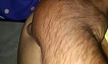 me quita la tanguita para darme rica dediada