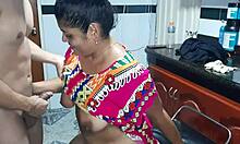 Mi madrastra me chupa la polla en la cocina, horny amateurs fucking monster cock