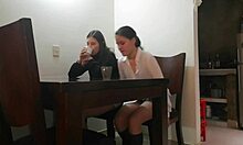 dos lesbianas adictas vagina fucking squirting masturbation