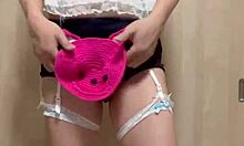 恥装 恥じらいのジュニア下着をつけて、アナルいじり、乳首いじりする