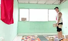 la puta de mi pr m me ayudo hacer cardio comiendo y follando su gran culote - historia completa