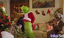 Grinch and Victoria Camargo dirty christmas with anal fuck