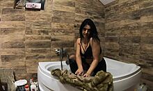 I, milfycalla, does pee play in bathtub with fur coat and pantyhose.